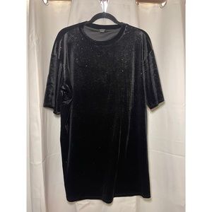 NWOT Monki Black Velvet T-Shirt Dress